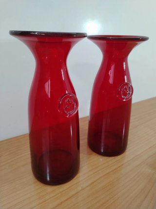 Par de Decantadores de Vino en Cristal Rojo con