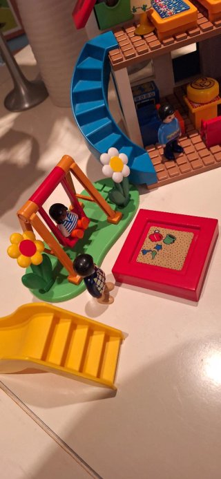 Set Playmobil Casa, Parque y Autobús
