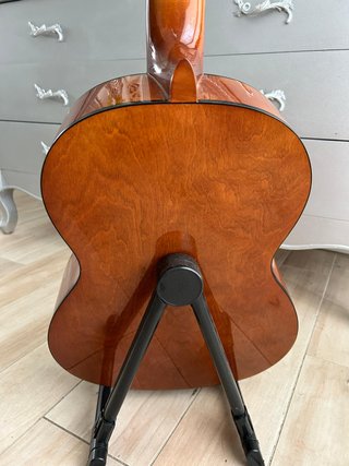 Guitarra Clásica Thomann 4/4 + Funda + Afinador