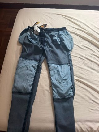 Pantalón vaquero moto Moore talla 32