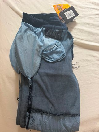 Pantalón vaquero moto Moore talla 32