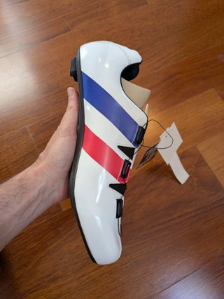 NUEVAS Zapatillas EKOI talla 44