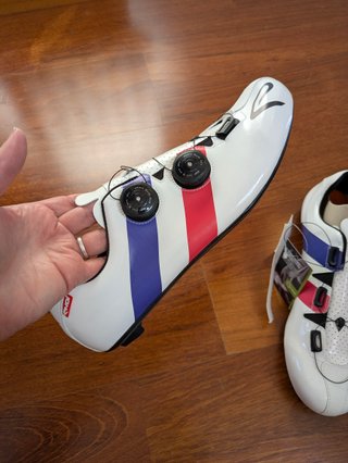 NUEVAS Zapatillas EKOI talla 44