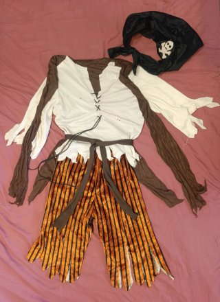 Especial Halloween. Disfraz de Pirata Infantil