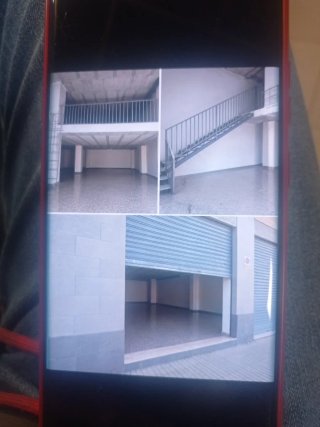 Se vende local comercial.