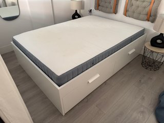 Cama IKEA BRIMNES 140x200 cajones, colchón, somier