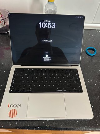 MacBook Pro M1 Pro Plata