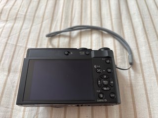 Panasonic Lumix DC-TZ300 Cámara Digital Negra