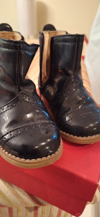 Botitas Clarys y Zara. n 19-20 impecables