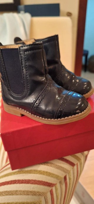 Botitas Clarys y Zara. n 19-20 impecables