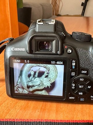 Cámara Canon EOS 1300D Negra