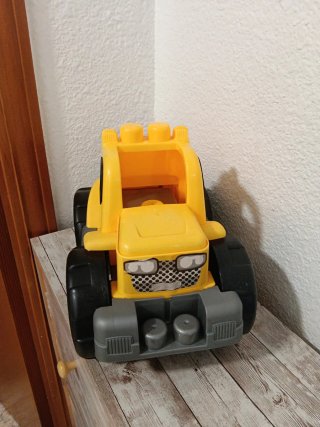 Tractor de Juguete Amarillo