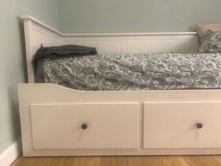 Cama Hemnes de Ikea con cajones. En pinto (Madrid)