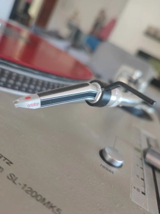 Pareja Technics SL-1200 + agujas Ortofon