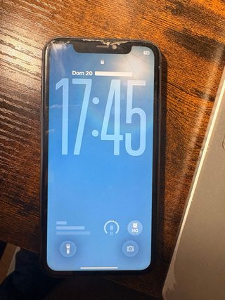 iPhone 11 negro