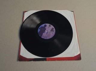 U2 "LIVE-UNDER A BLOOD RED SKY" (VINILO)
