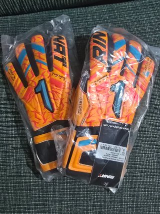 Guantes de Portero Rinat Egotiko