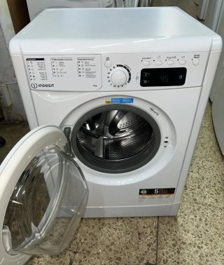 Lavadora INDESIT 7KG