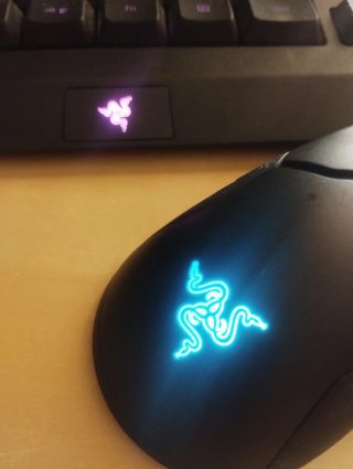 Teclado y Ratón Razer Retroiluminado Negro