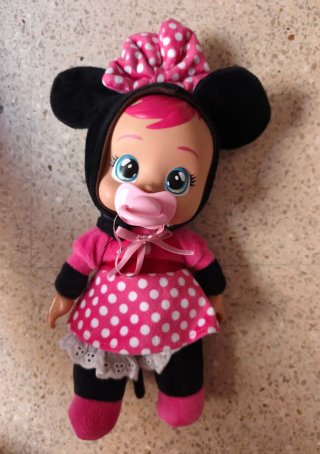 Cry Babies Bebe Llorón Minnie