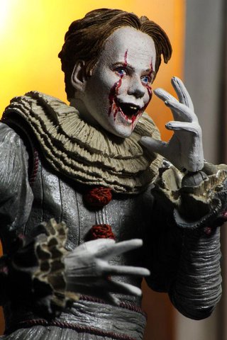 Figura NECA It Capítulo 2 Pennywise 18 cm