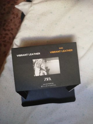 Perfume Zara Vibrant Leather Hombre