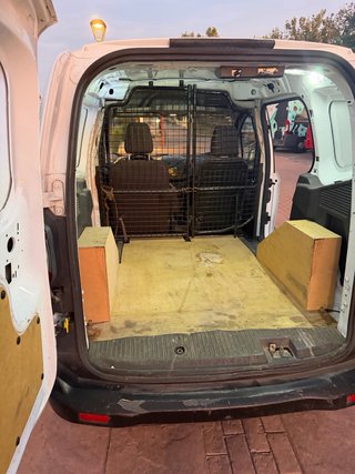 Ford Transit Courier 2018
