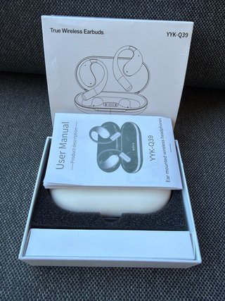 Auriculares Inalámbricos YYK-Q39 Dorados y Blancos