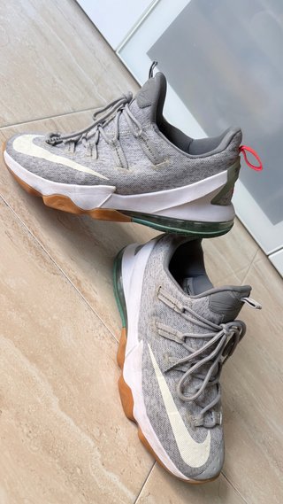 Nike LeBron 13 Low Talla 44