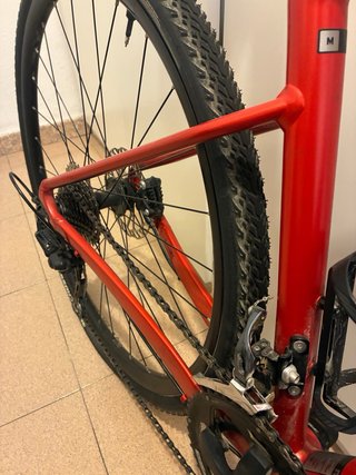 Giant Revolt 1 Gravel Shimano GRX Talla M 2024