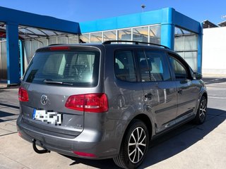 Volkswagen Touran 2012