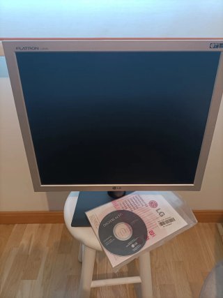 Monitor LG 19 pulgadas
