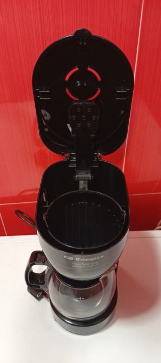 Cafetera Eléctrica Negra