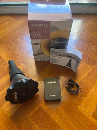 Sordina Yamaha Silent Brass SB5X Trombón
