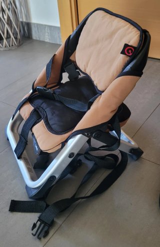 Trona portátil plegable Concord Lima