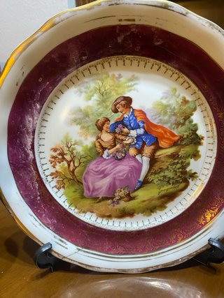 Pareja de Platos Decorativos de Porcelana