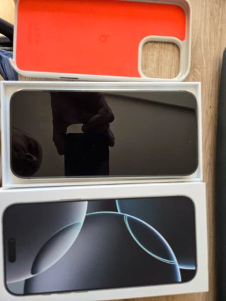 iPhone 16 Pro Max
