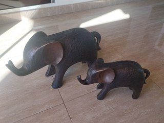 Set de 2 Figuras de Elefantes decorativos