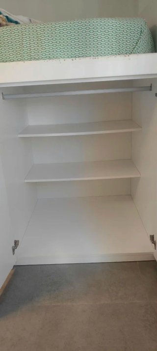 Litera con armario y cajonera