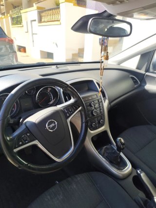 Opel Astra 2009