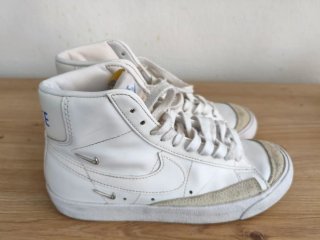 Bambas Nike blazer mid 77