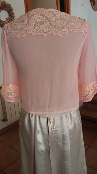 Blusa antigua.