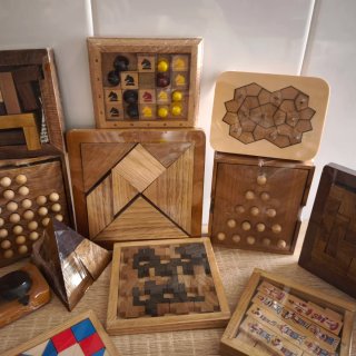 Set de 24 Juegos de Ingenio de Madera Precintados
