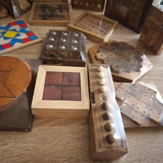 Set de 24 Juegos de Ingenio de Madera Precintados