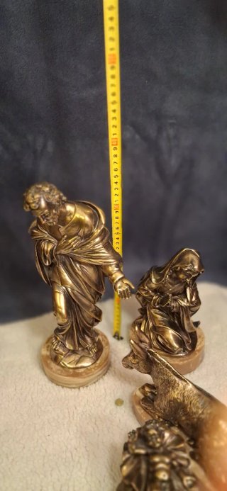 Belén de 5 Figuras de Bronce