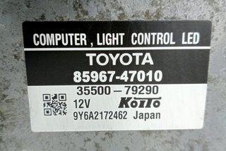 Toyota 19167 faro 8596747010 prius plug-in hybrid