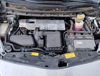 Toyota 19167 faro 8596747010 prius plug-in hybrid