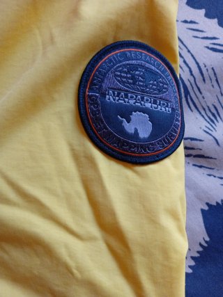 Chaqueta Napapijri Amarilla