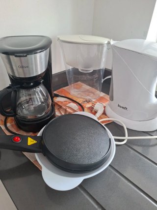 Máquina de massa e modelagem para ravioli, cafetei