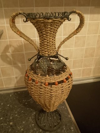 Paragüero de mimbre y metal